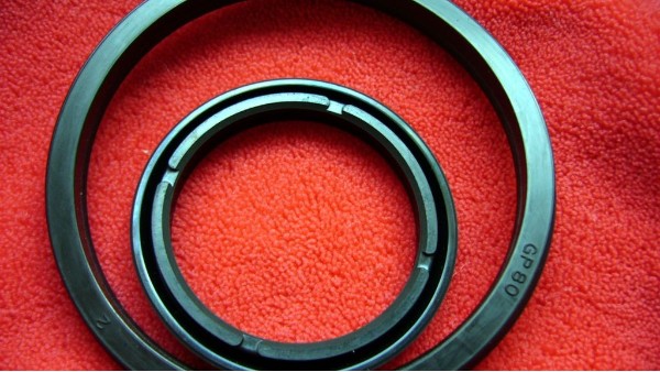 Y型密封圈-性能百科 Y型密封圈