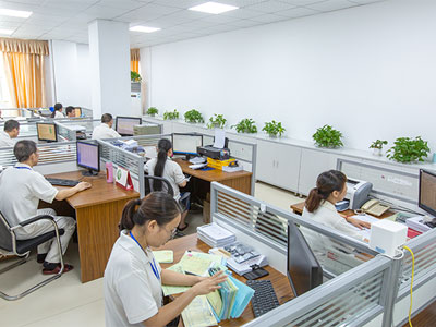 伊人在线视频-办（bàn）公室一（yī）角