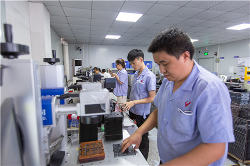 鐳雕工（gōng）藝