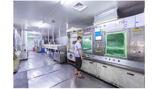 關於定（dìng）製汽車矽（guī）膠按鍵時矽（guī）膠按鍵手（shǒu）感問題的解析