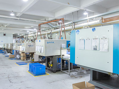 伊人在线视频-机房内景