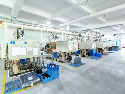 伊人在线视频-机房内（nèi）景（jǐng）