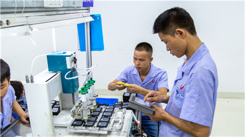 開模定（dìng）製矽膠按鍵需（xū）要注意哪些問題