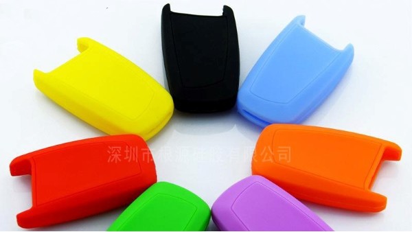 深圳（zhèn）矽膠製品廠家：矽膠套有什麽特點？