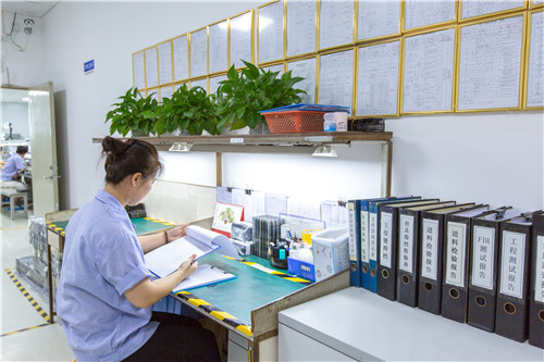 關於定製汽車矽膠按（àn）鍵時矽膠（jiāo）按鍵手感問題的解析